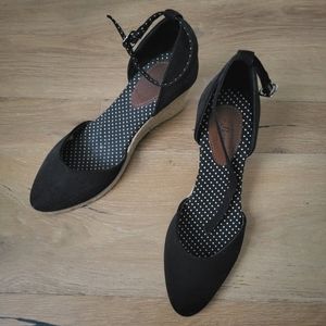 G.H. Bass Black Espadrilles 7.5